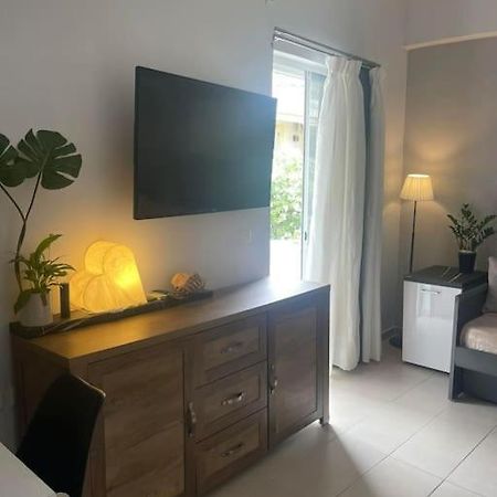 Studio In The Center, 2 Mins From The Beach Loutráki Exteriér fotografie